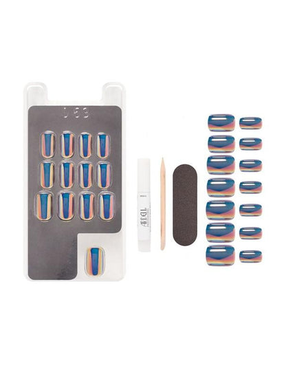 Ardell Nail Addict Chrome Moon