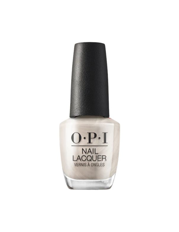 OPI les mains dans les nuages