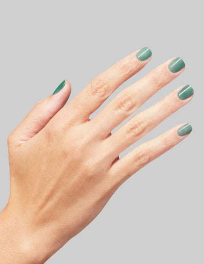 OPI Pose-in-Ivy