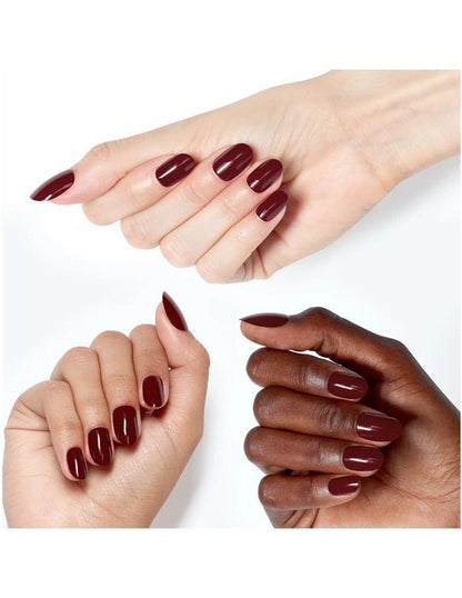 Ongles courts OPI xPRESS-ON : un café à la main