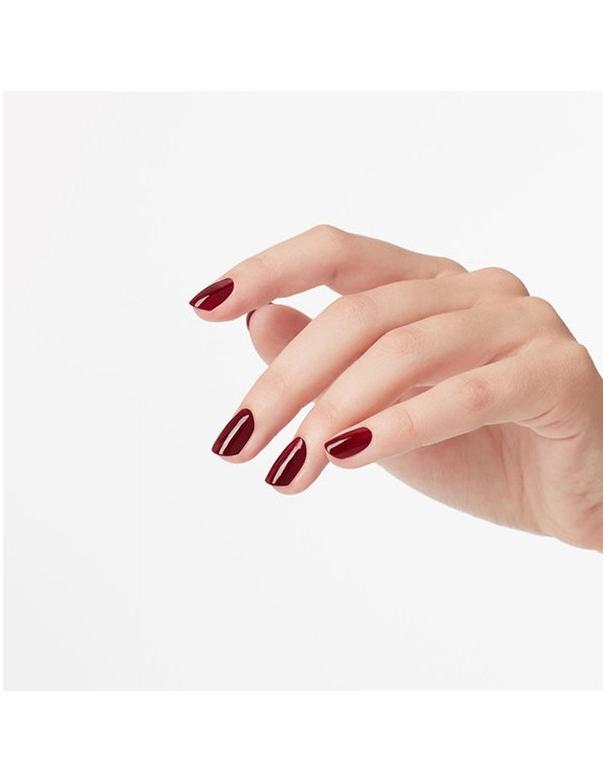 OPI a le blues pour le rouge